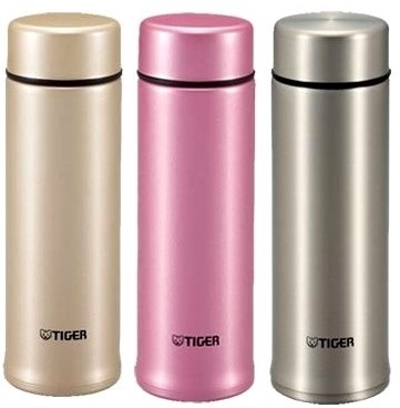 A group of three different colored thermos bottles.