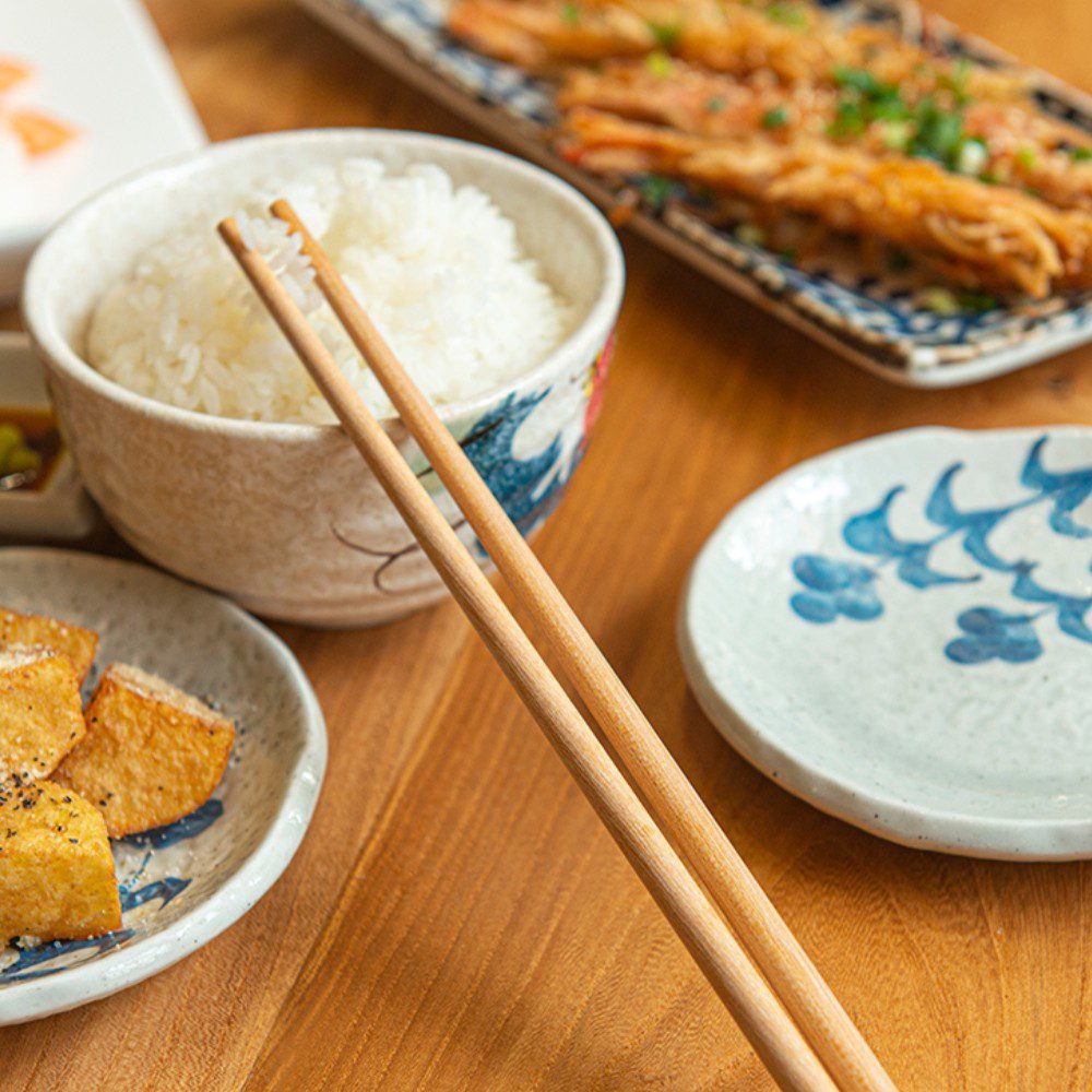 Hivelane Wooden Chopsticks, C1699 - Image 3