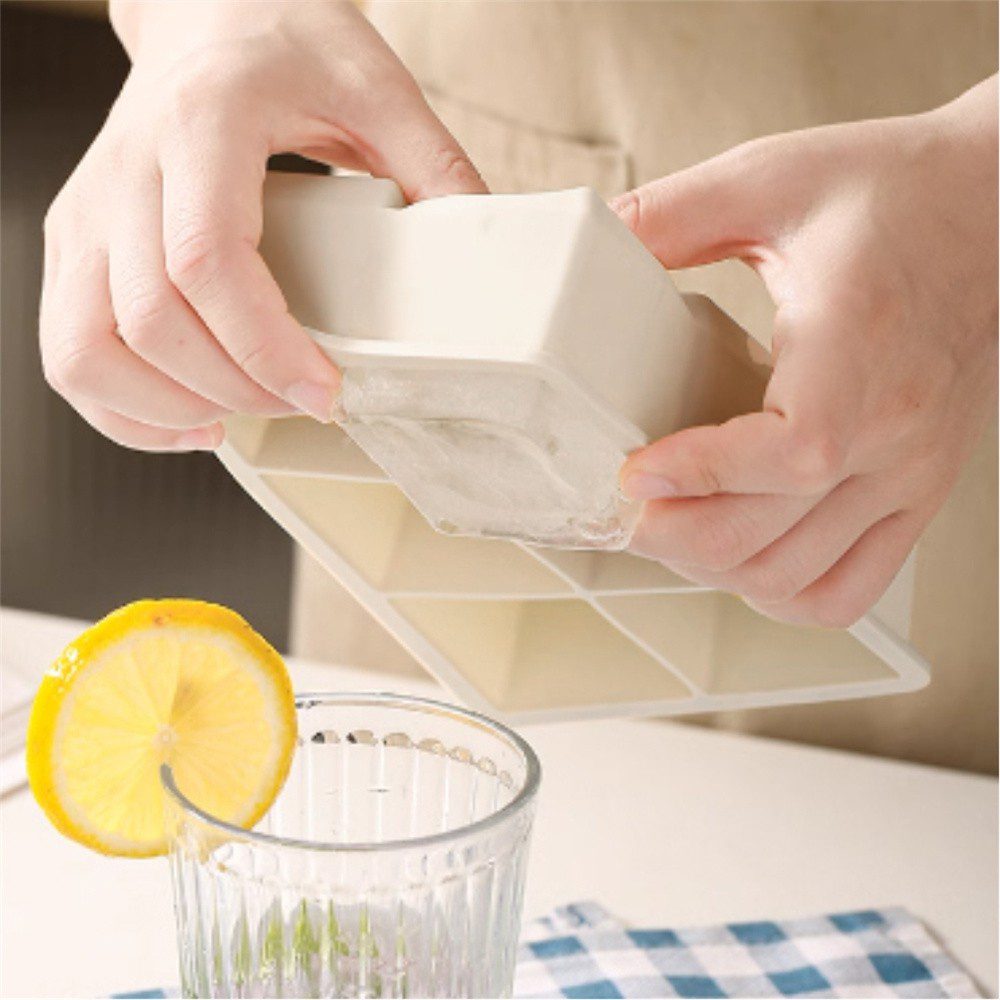 Hivelane Silicone 6-Compartment Ice Tray with Lid, C6166 - Image 4
