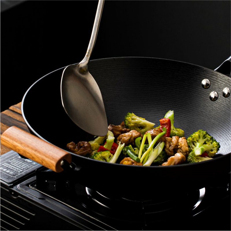 Hivelane Cast Iron Wok 36 cm, C6075 - Image 3