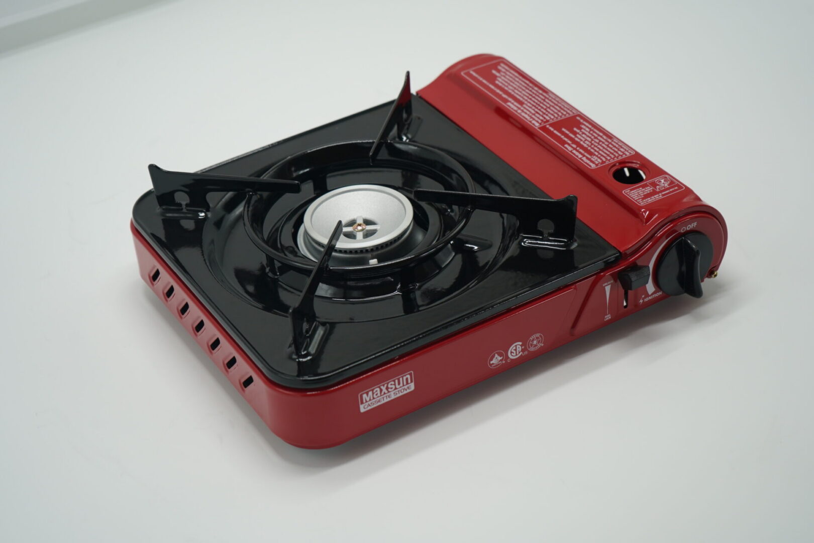 Red Maxsun MS-3800 butane cassette stove